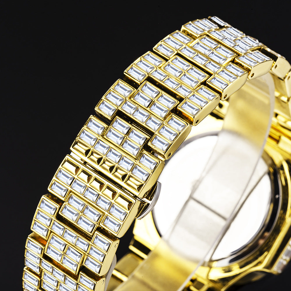 Men's Diamond-Cut Waterproof Quartz Watch with Date Display